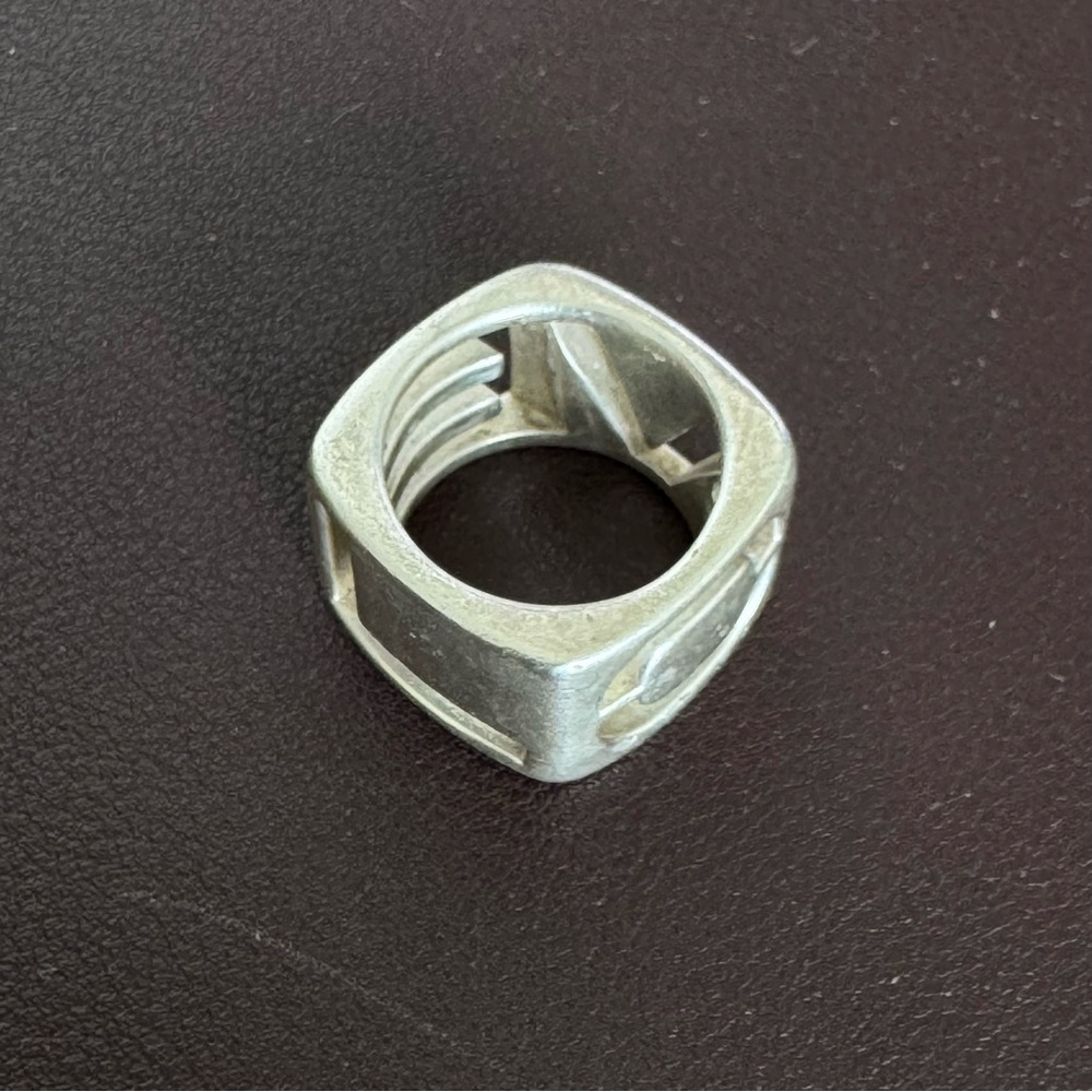 Tiffany & Co. 1970 by Donald Claflin Rare Era Love Ting in Solid Sterling Silver - Picture 4 of 6